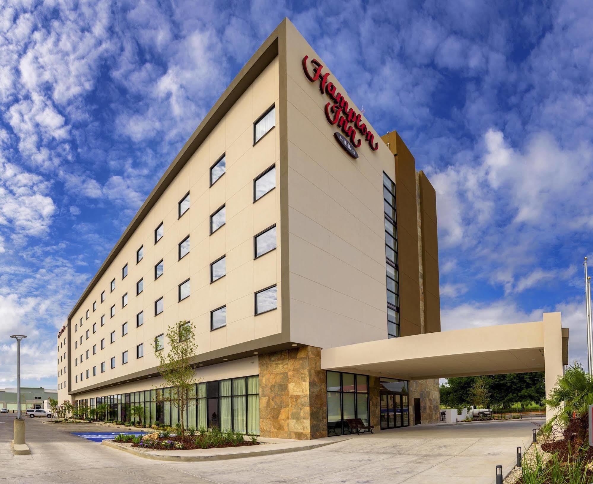 Hampton Inn By Hilton Hermosillo Buitenkant foto